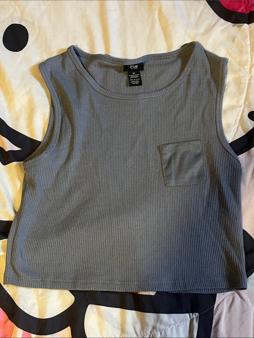 Rue21 Charcoal Ribbed Crop Tank with Pocket